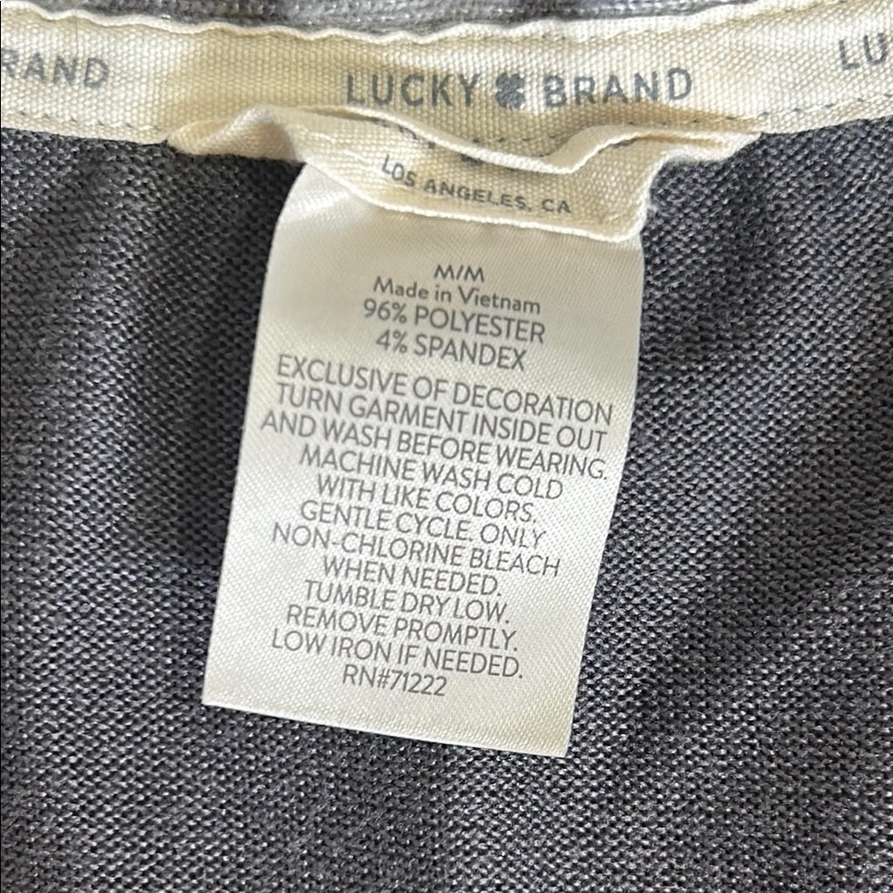 Lucky Brand 2 Piece Gray Pajama Set with Leopard Print Soft and Comfortable - Picture 9 of 9